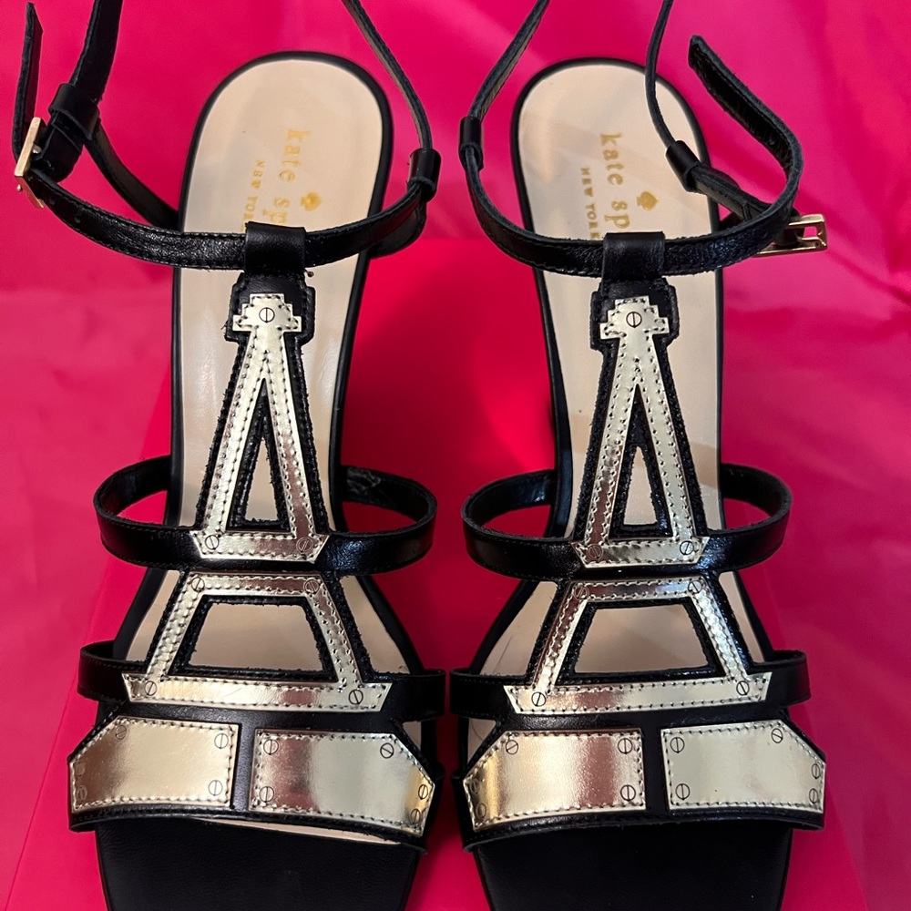 Kate spade Italian leather with gold heel sandals, never been worn!